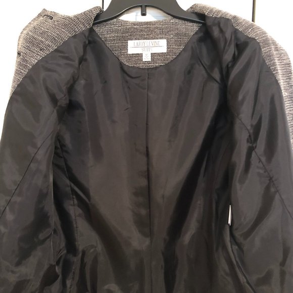 Larry Levine Charcoal Pant Suit - Picture 5 of 13